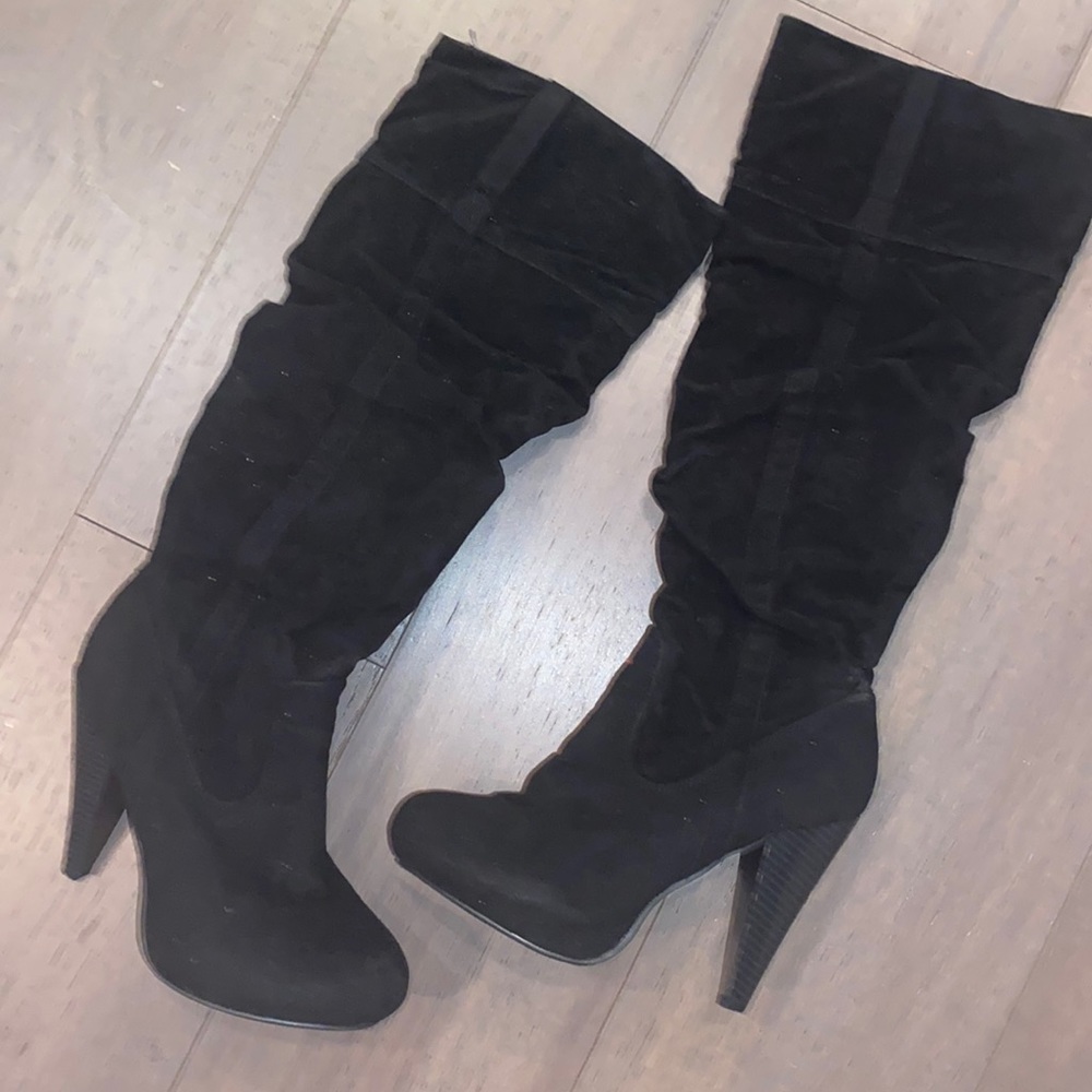 Black Boots